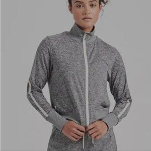 Vuori Women’s Eclipse Track Jacket Size Small Crop Full Zip Up Gray Athletic Gym